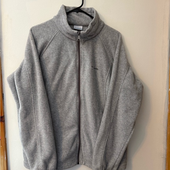 Columbia Jackets & Blazers - Columbia Light Gray Fleece Jacket